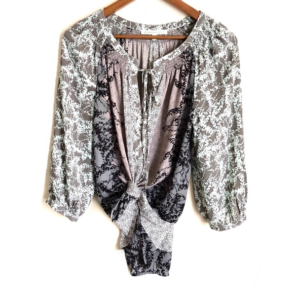 Daniel Rainn Tops - Daniel Rainn Peasant Blouse